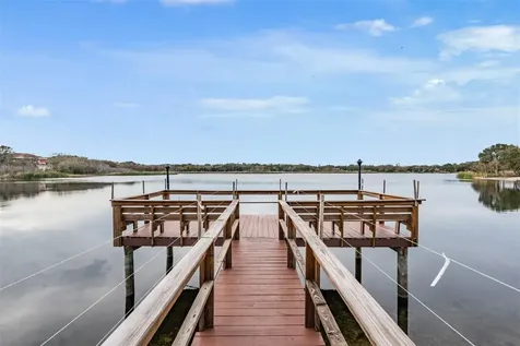 2020 Lakeview Drive Clearwater FL 33763