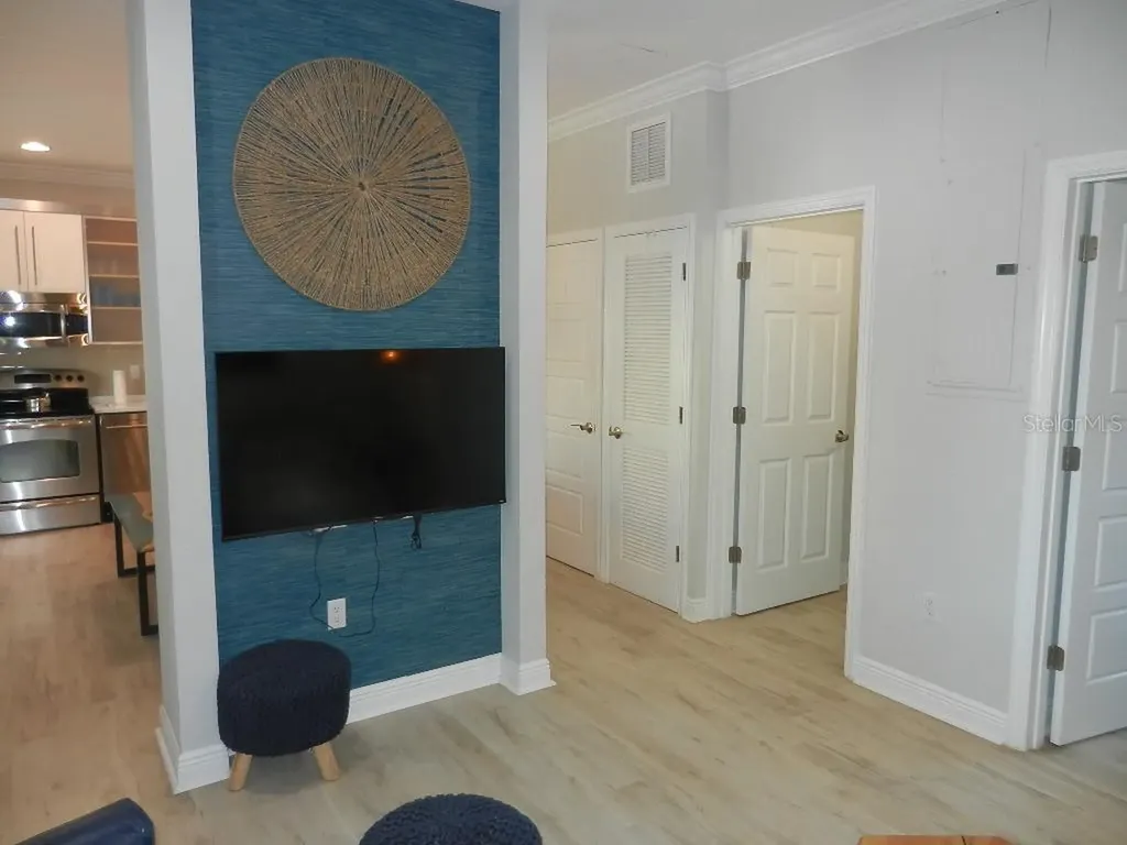 6732 Sarasea Circle Sarasota FL 34242