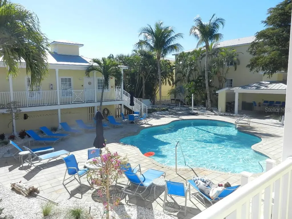 6732 Sarasea Circle Sarasota FL 34242