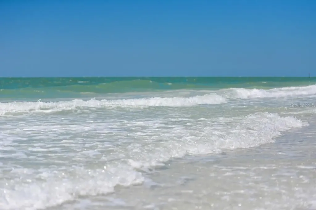 6732 Sarasea Circle Sarasota FL 34242