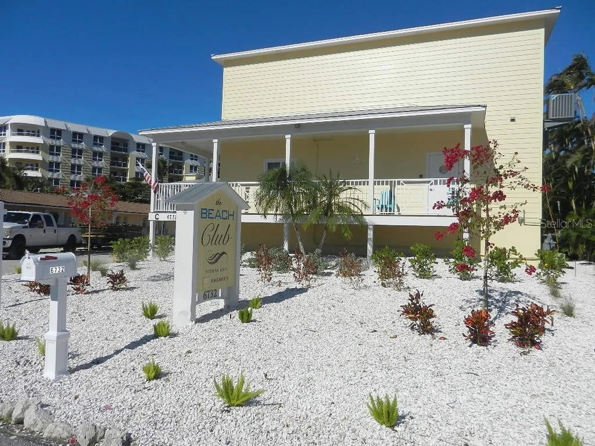 6732 Sarasea Circle Sarasota FL 34242
