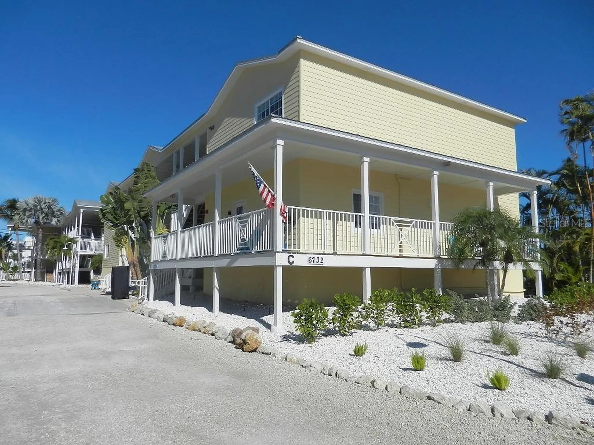 6732 Sarasea Circle Sarasota FL 34242