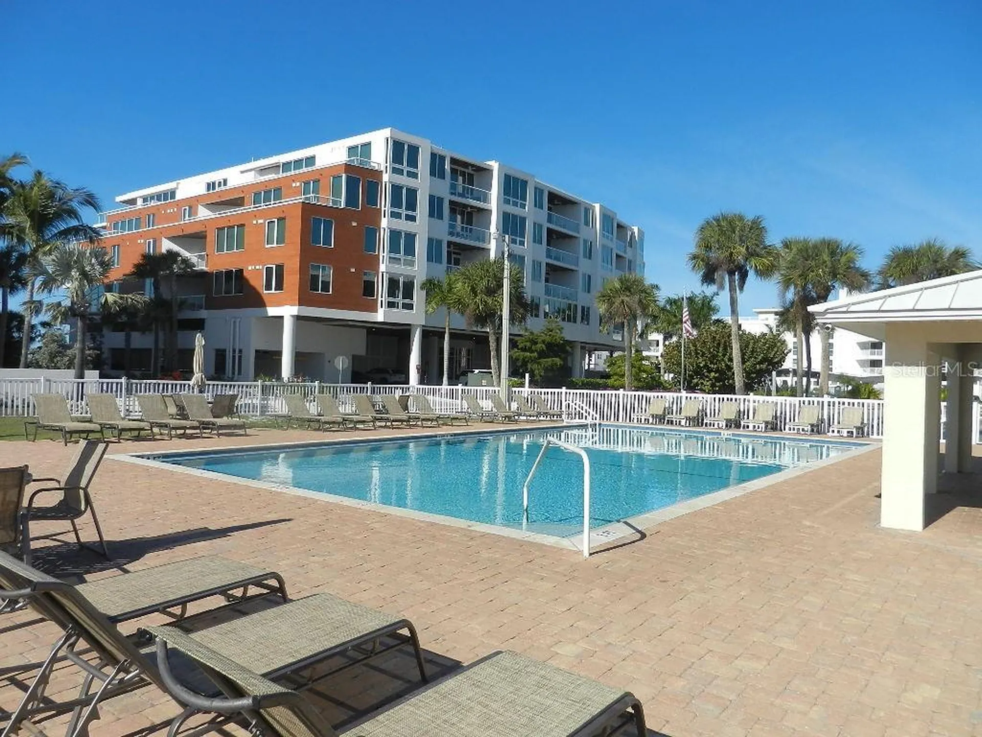 6732 Sarasea Circle Sarasota FL 34242