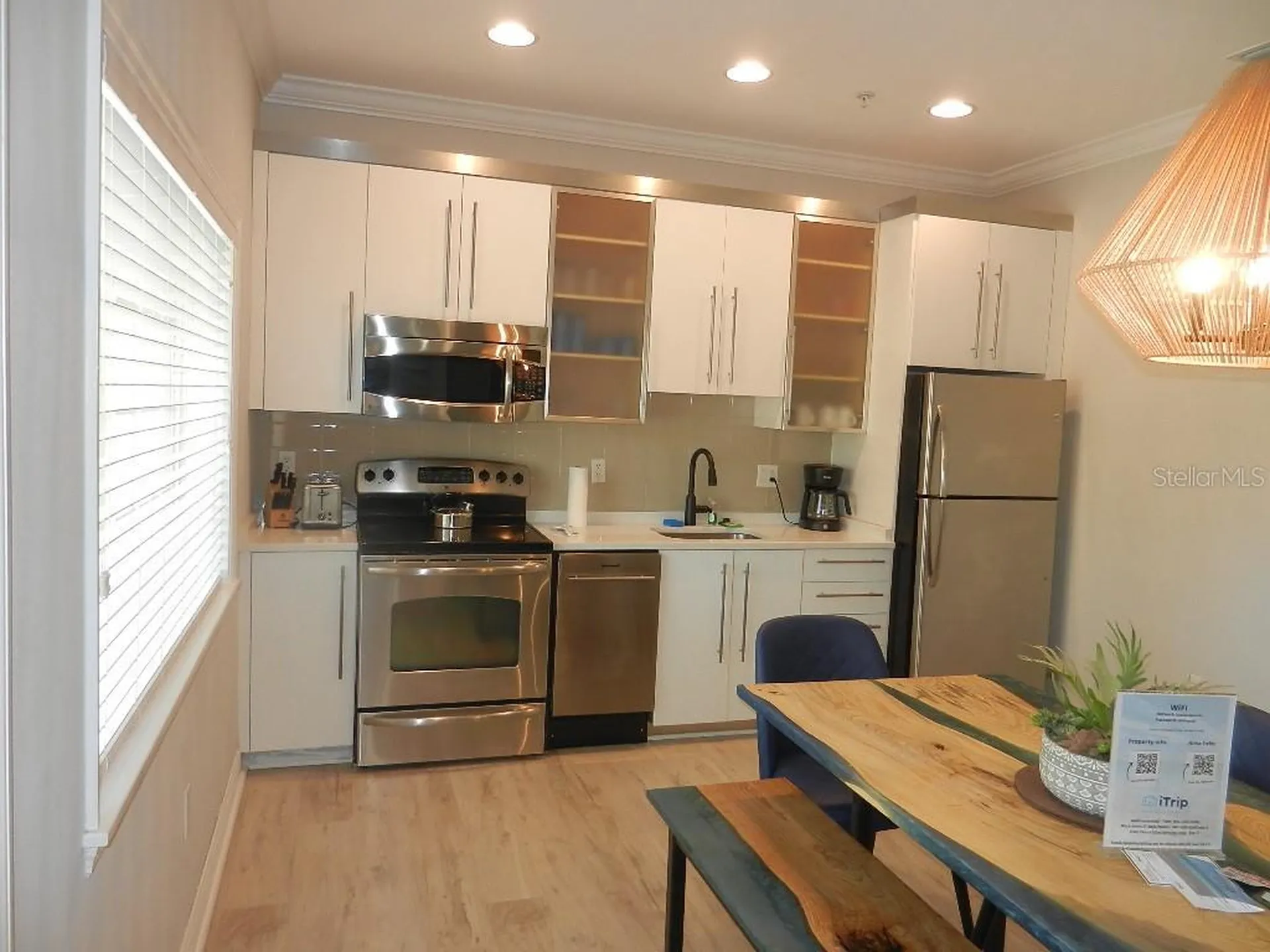 6732 Sarasea Circle Sarasota FL 34242