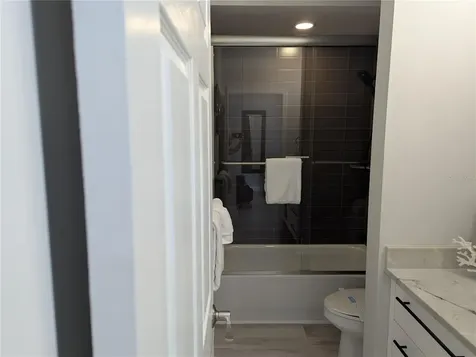6732 Sarasea Circle Sarasota FL 34242