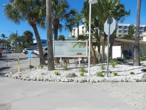 6732 Sarasea Circle Sarasota FL 34242