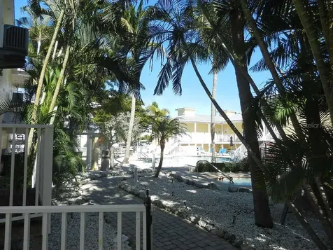 6732 Sarasea Circle Sarasota FL 34242