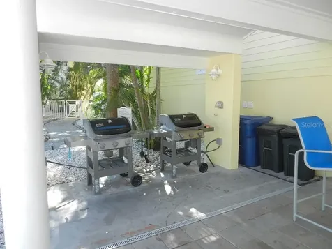6732 Sarasea Circle Sarasota FL 34242