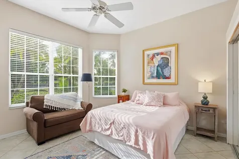7029 Lennox Place University Park FL 34201