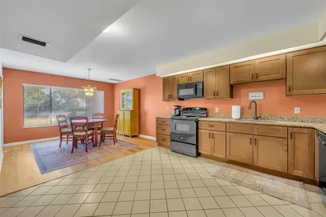 1902 Abbington Street Apopka FL 32712