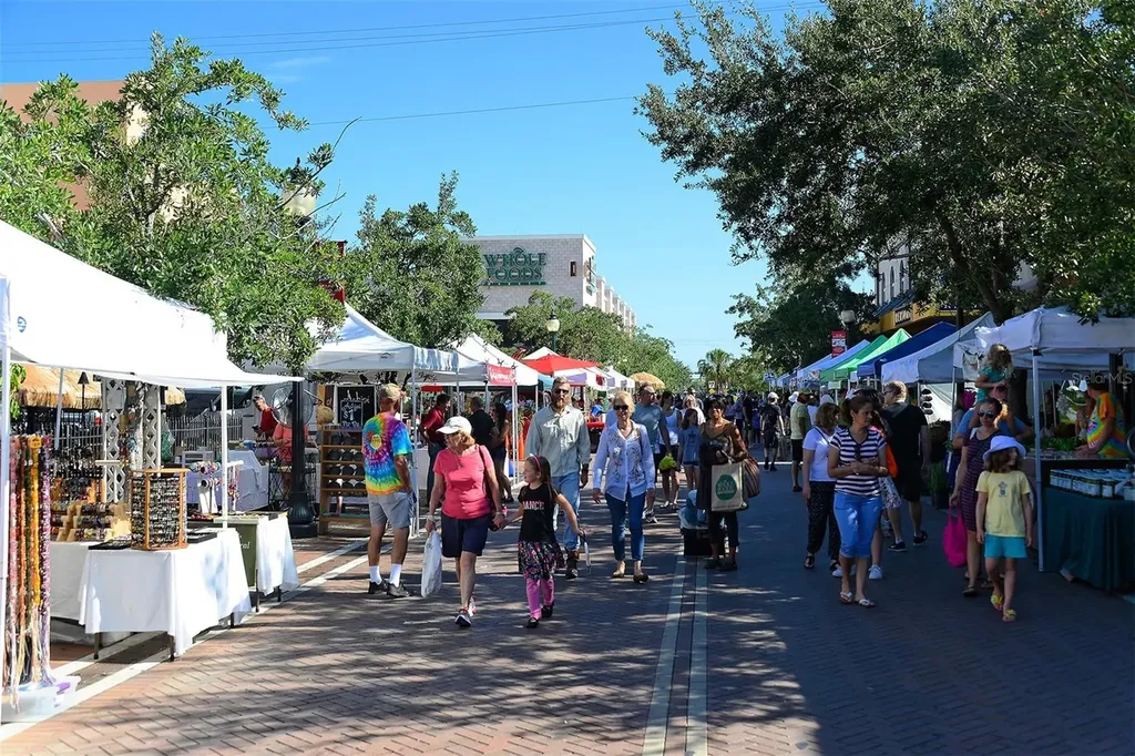 1350 Main Street Sarasota FL 34236