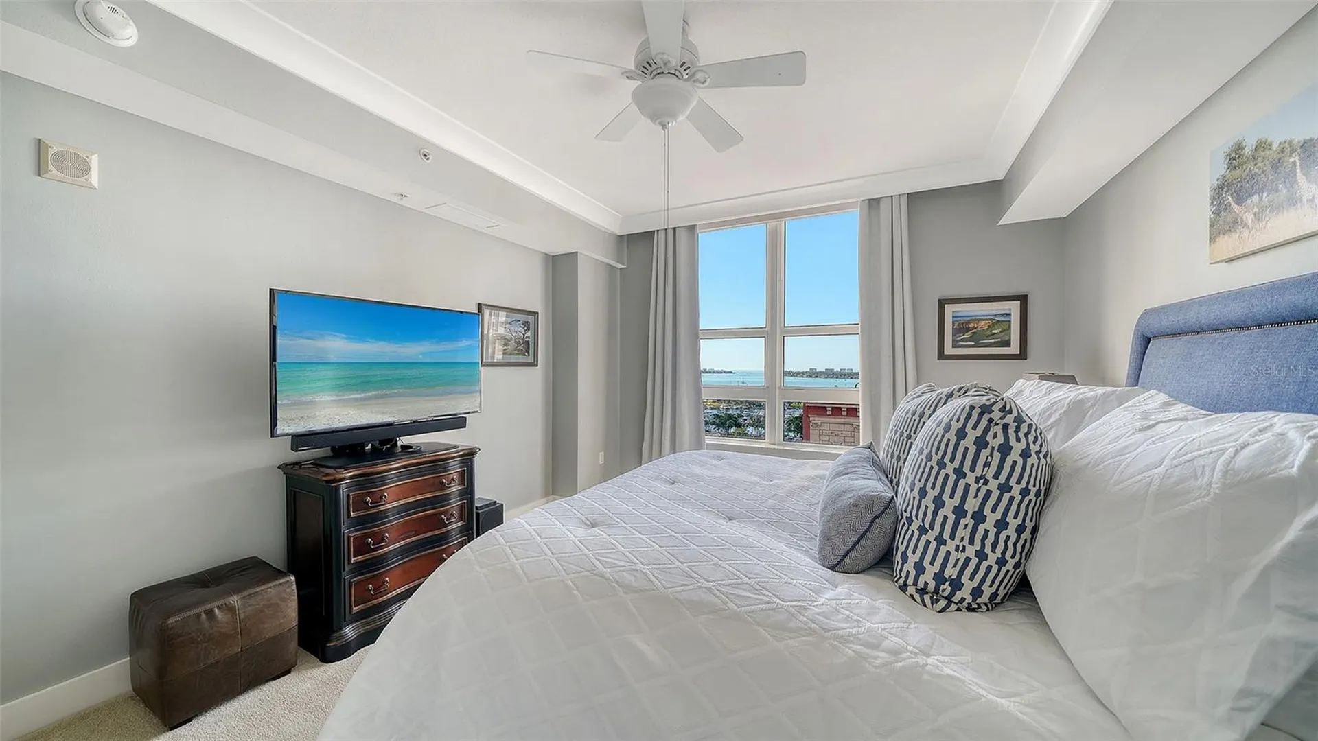 1350 Main Street Sarasota FL 34236