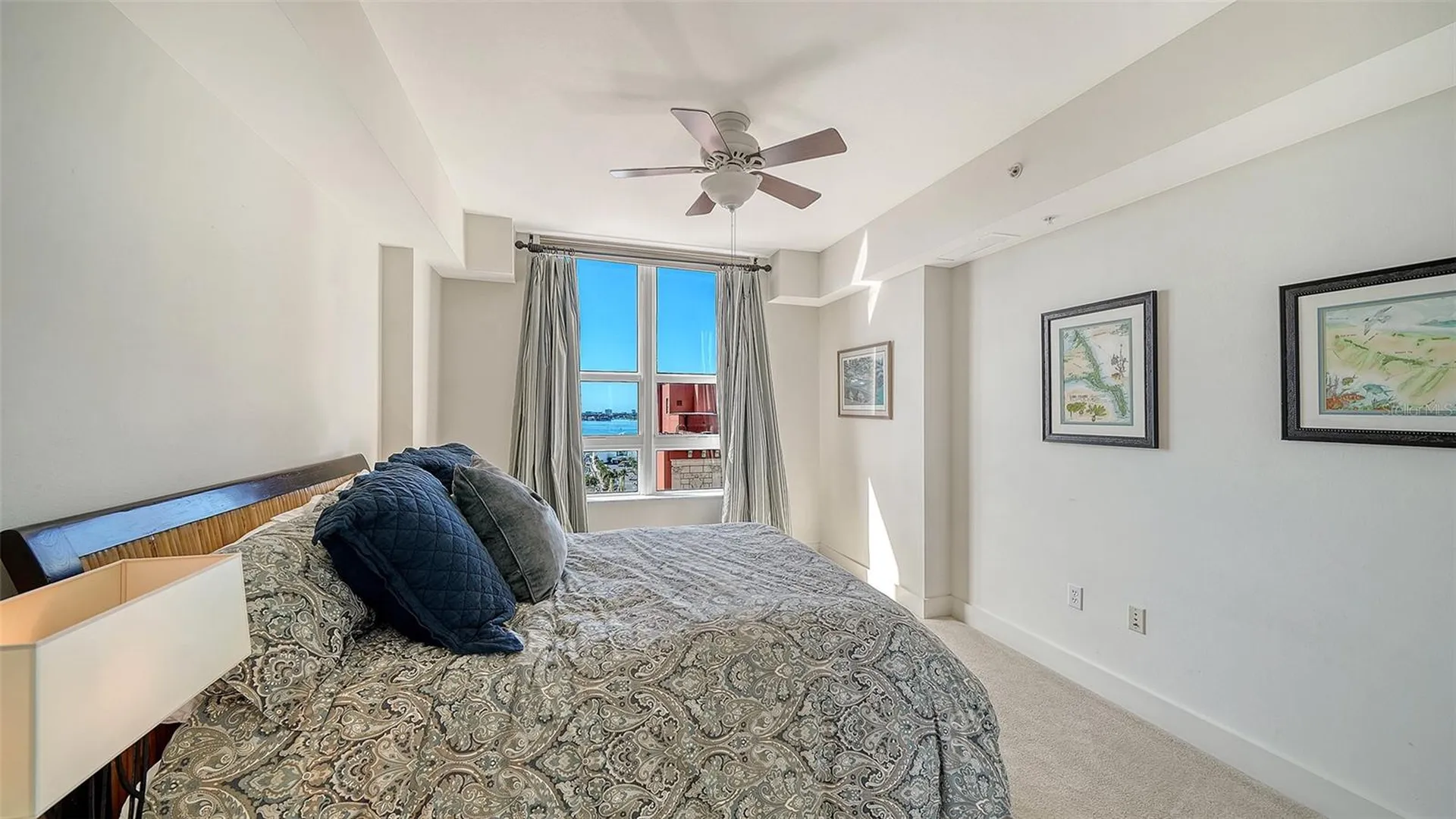 1350 Main Street Sarasota FL 34236