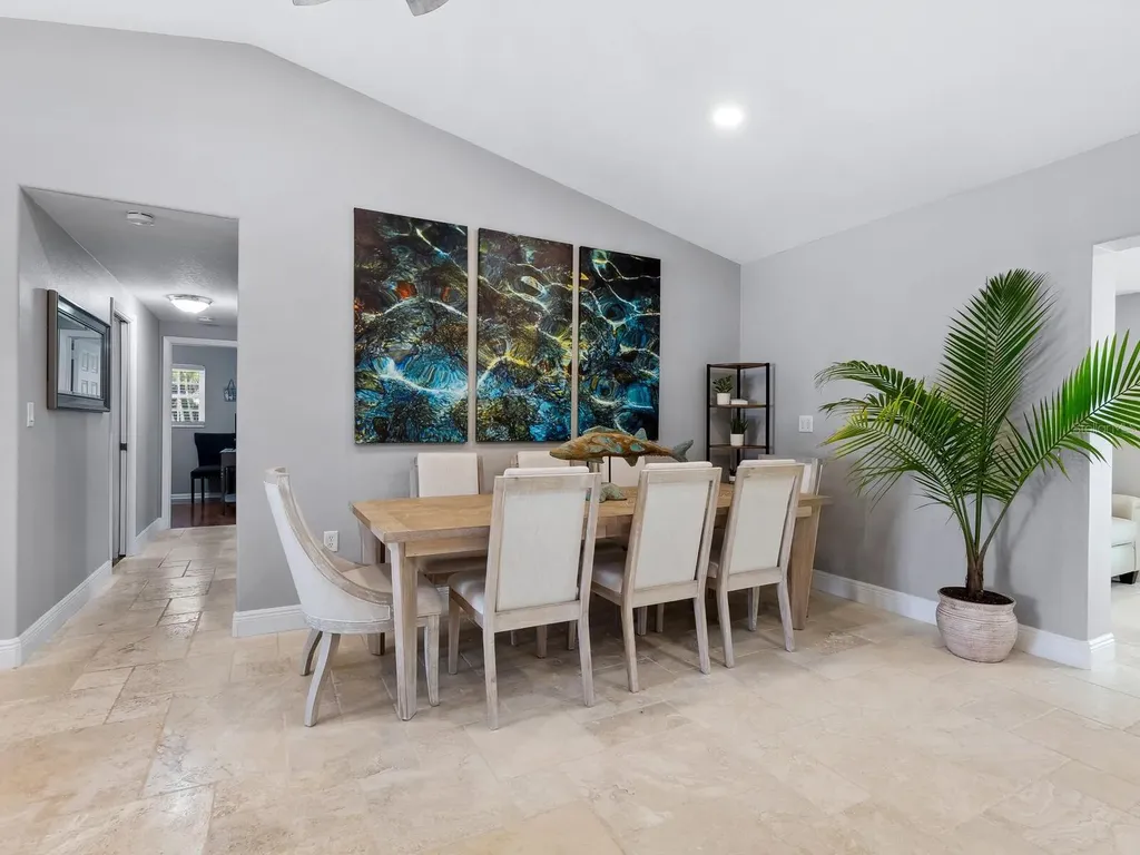 221 Lychee Road Nokomis FL 34275