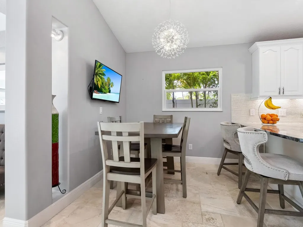 221 Lychee Road Nokomis FL 34275