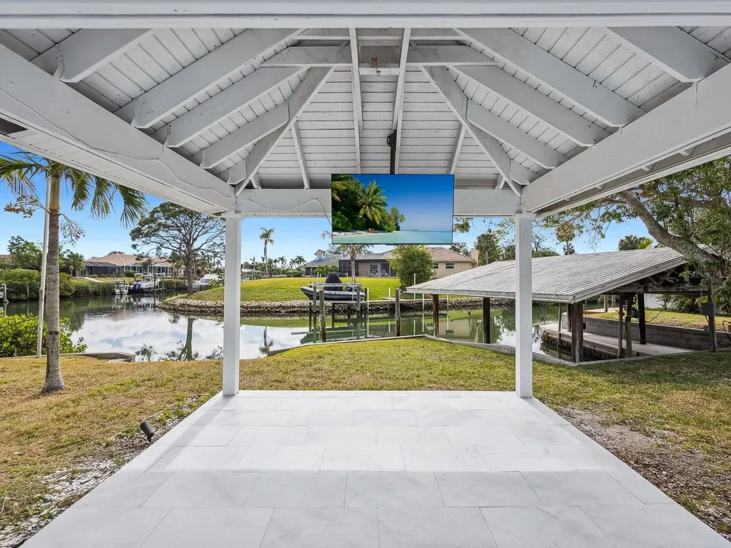221 Lychee Road Nokomis FL 34275
