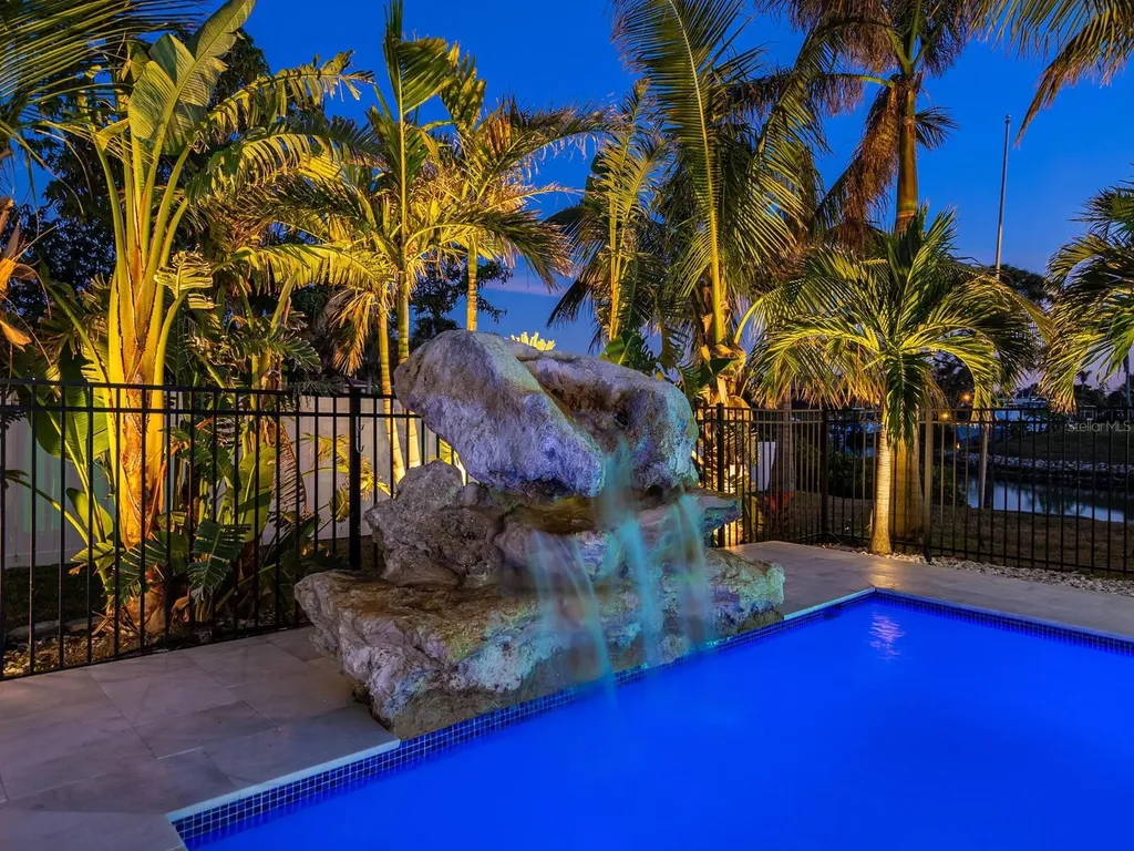 221 Lychee Road Nokomis FL 34275