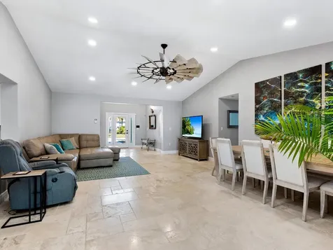 221 Lychee Road Nokomis FL 34275