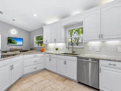 221 Lychee Road Nokomis FL 34275