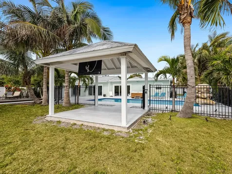 221 Lychee Road Nokomis FL 34275