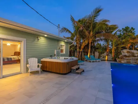 221 Lychee Road Nokomis FL 34275
