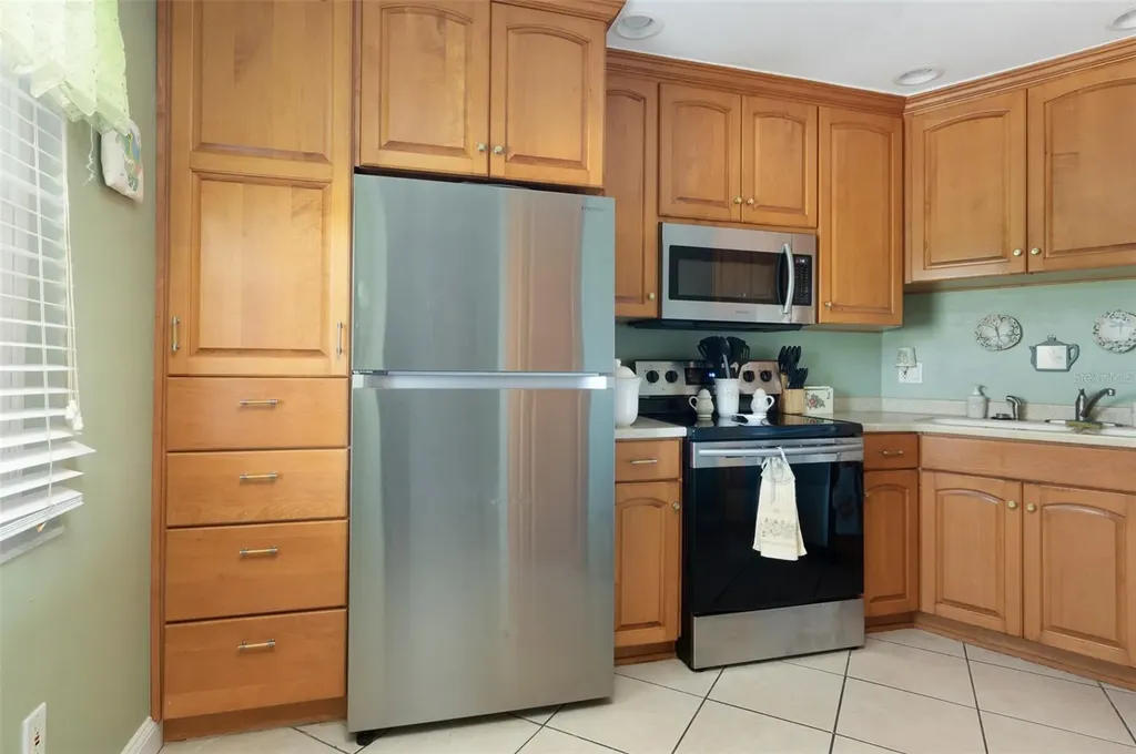 8681 Bardmoor Boulevard Seminole FL 33777