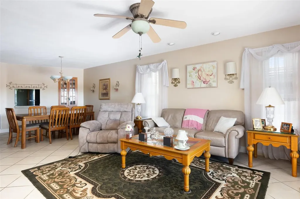 8681 Bardmoor Boulevard Seminole FL 33777
