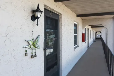 8681 Bardmoor Boulevard Seminole FL 33777