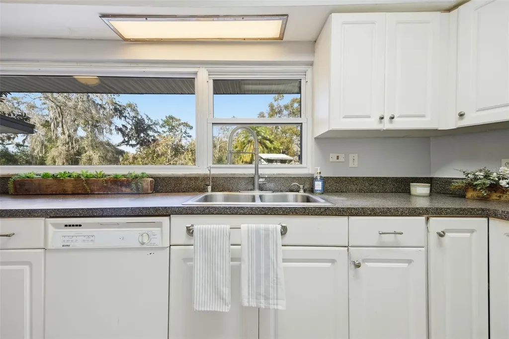 9214 Rhea Drive Odessa FL 33556