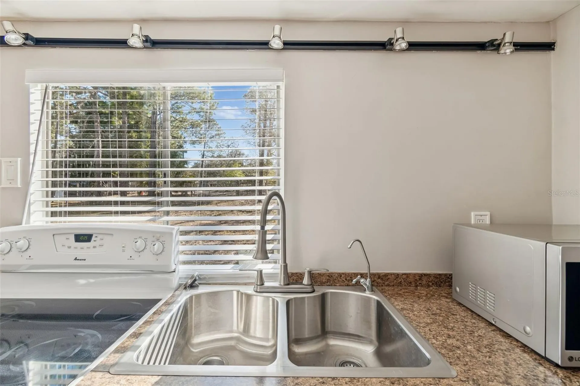 5464 S Wilson Point Homosassa FL 34446