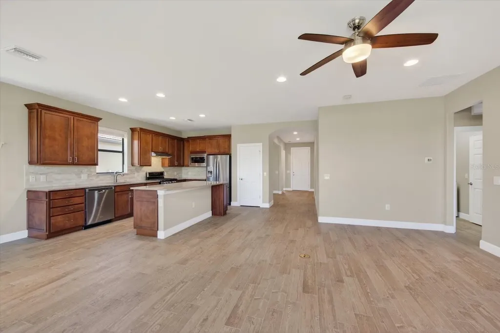 6745 Chester Trail Bradenton FL 34202