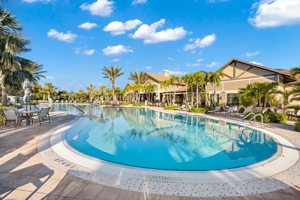 6745 Chester Trail Bradenton FL 34202