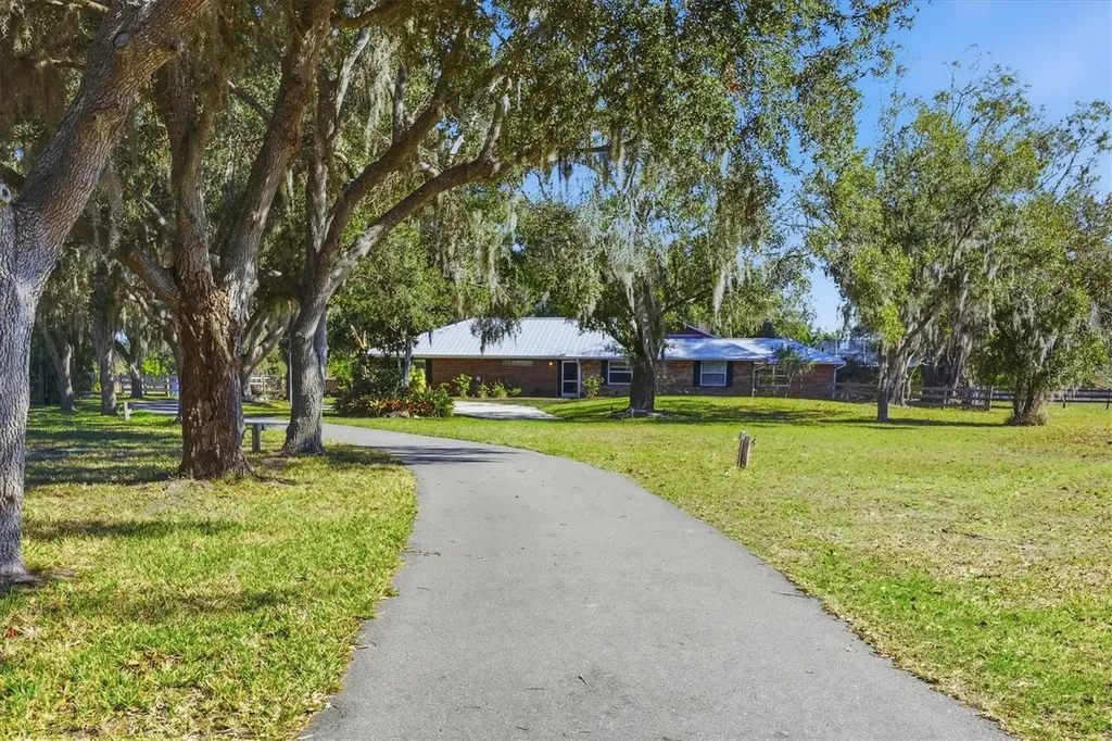 4909 O Bar Road Sarasota FL 34241