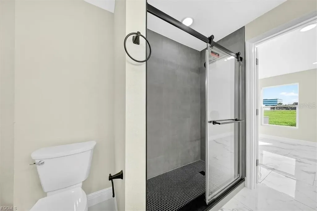 1436 SE 25th Terrace Cape Coral FL 33904