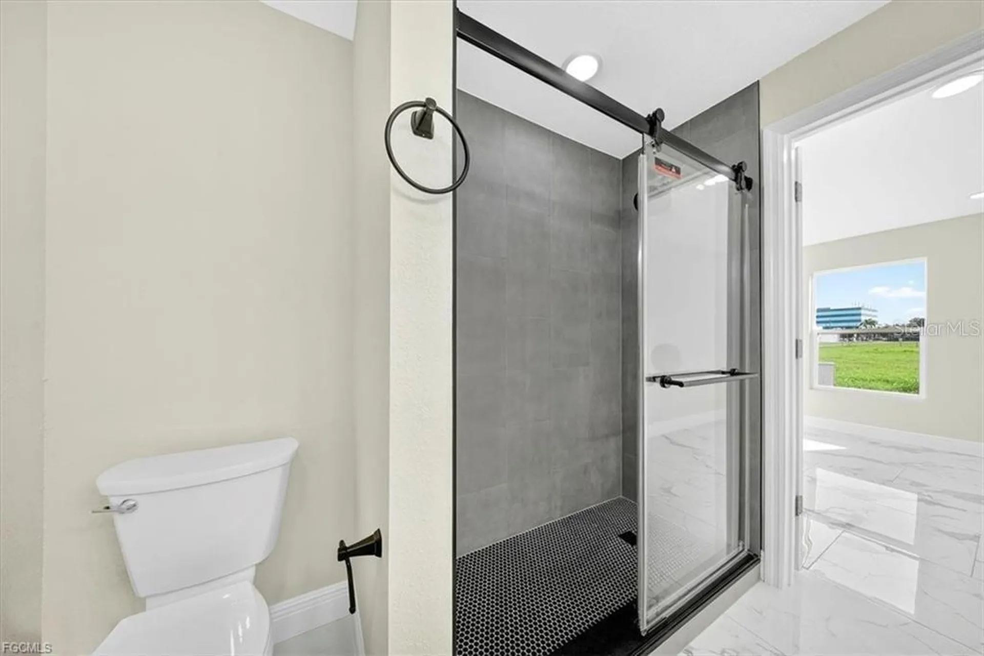 1436 SE 25th Terrace Cape Coral FL 33904