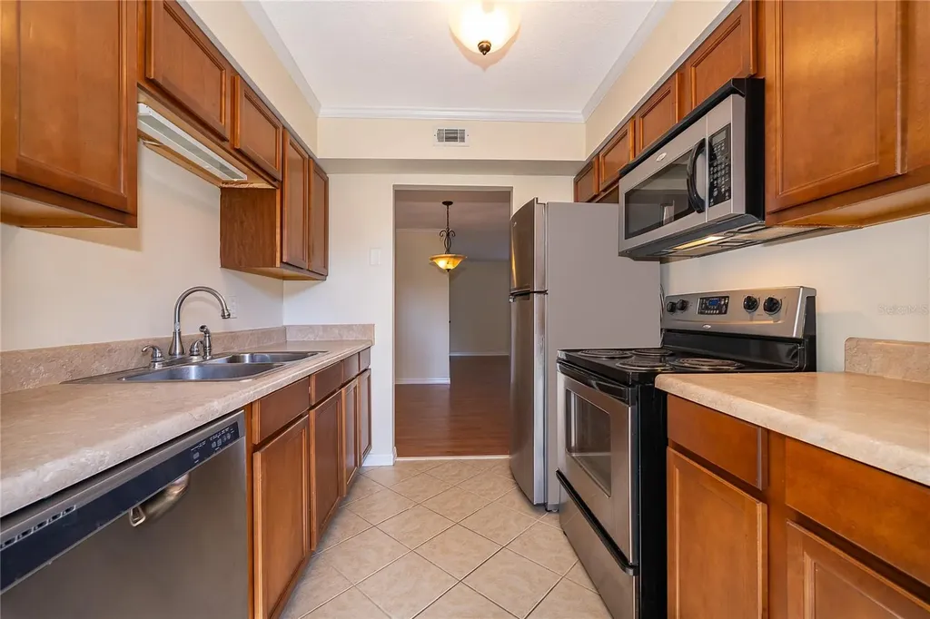 5349 Hansel Avenue Orlando FL 32809