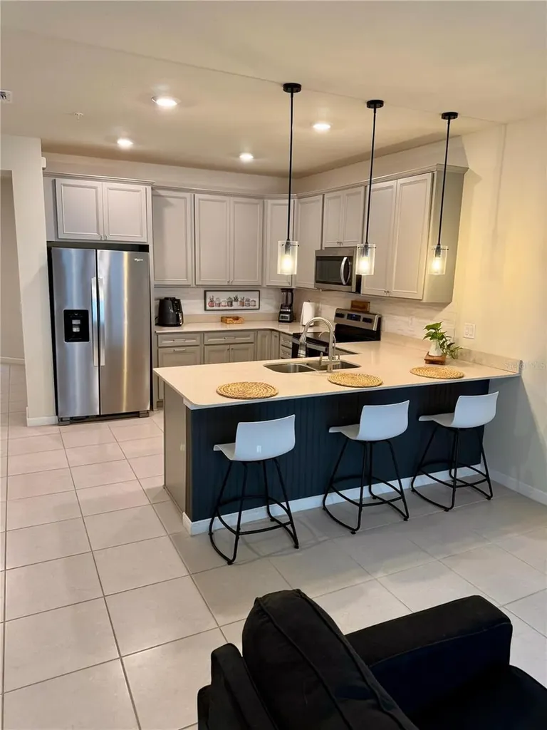 10923 Leafshore Loop Orlando FL 32829