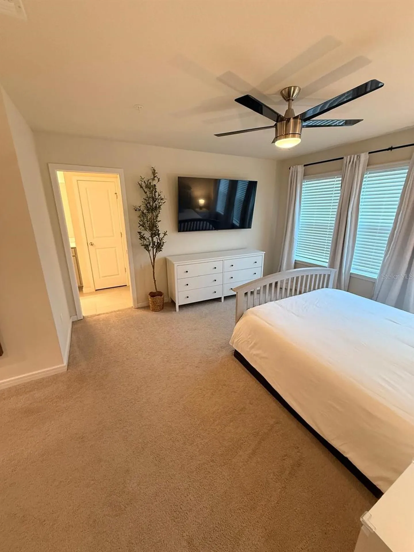 10923 Leafshore Loop Orlando FL 32829