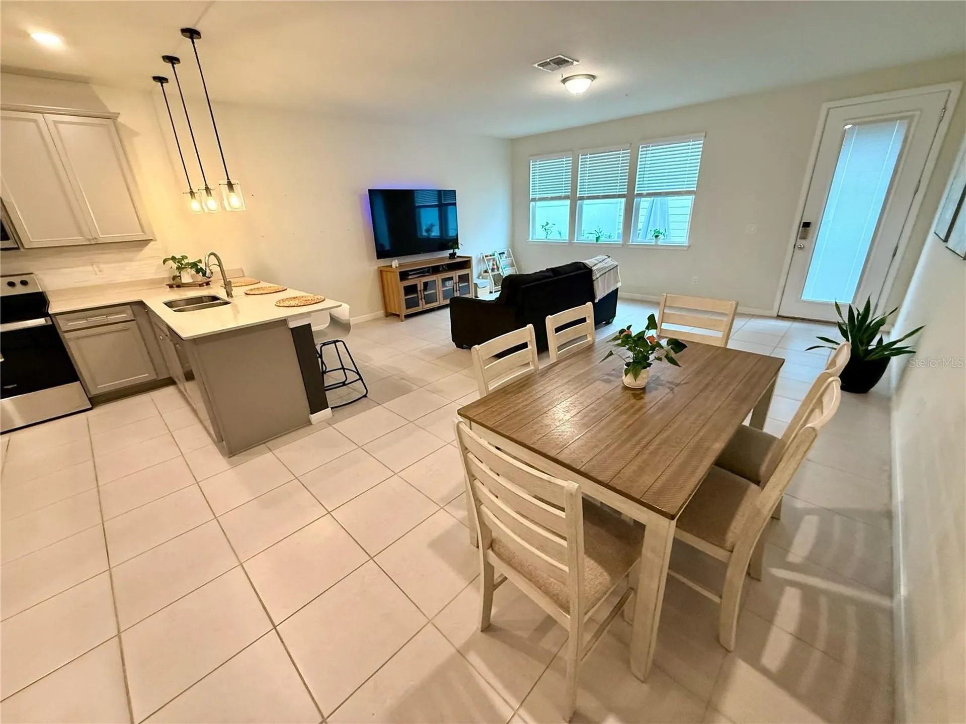 10923 Leafshore Loop Orlando FL 32829