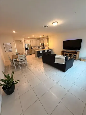 10923 Leafshore Loop Orlando FL 32829