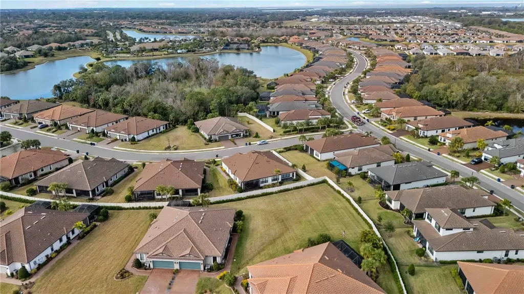 10934 Wendover Drive Palmetto FL 34221