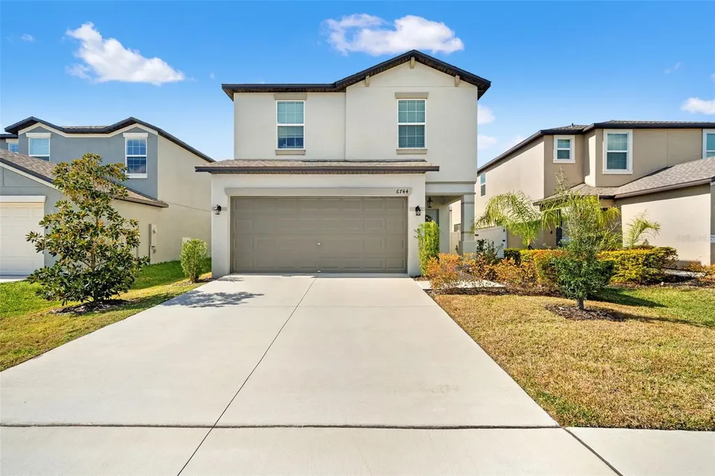 6744 Back Forty Loop Zephyrhills FL 33541