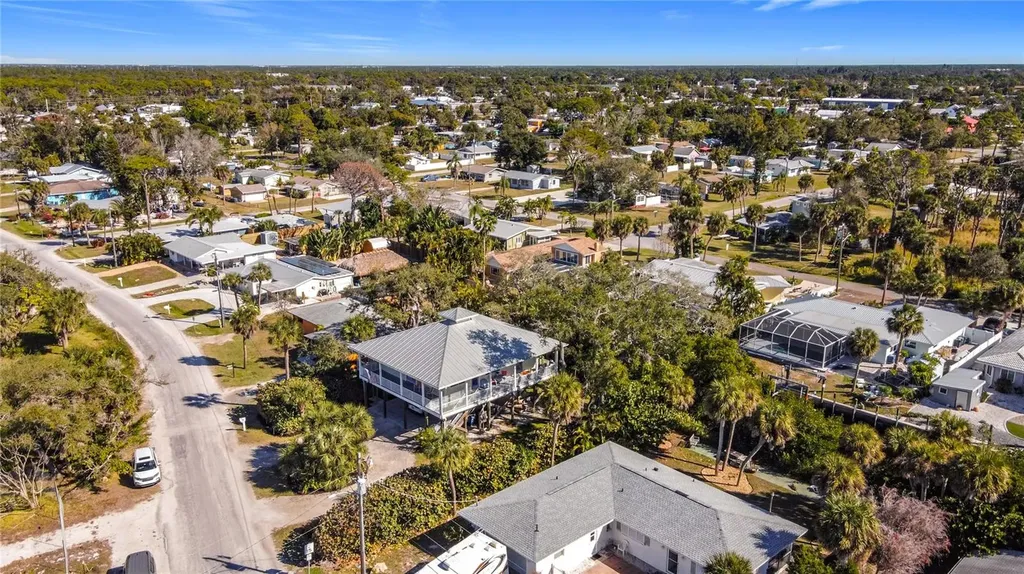 211 Winson Avenue Englewood FL 34223