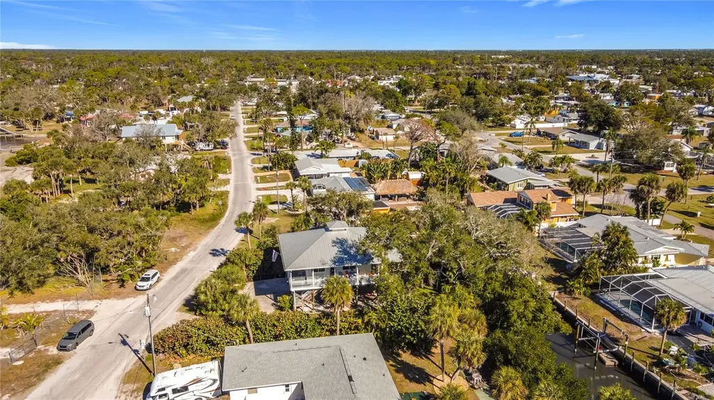211 Winson Avenue Englewood FL 34223