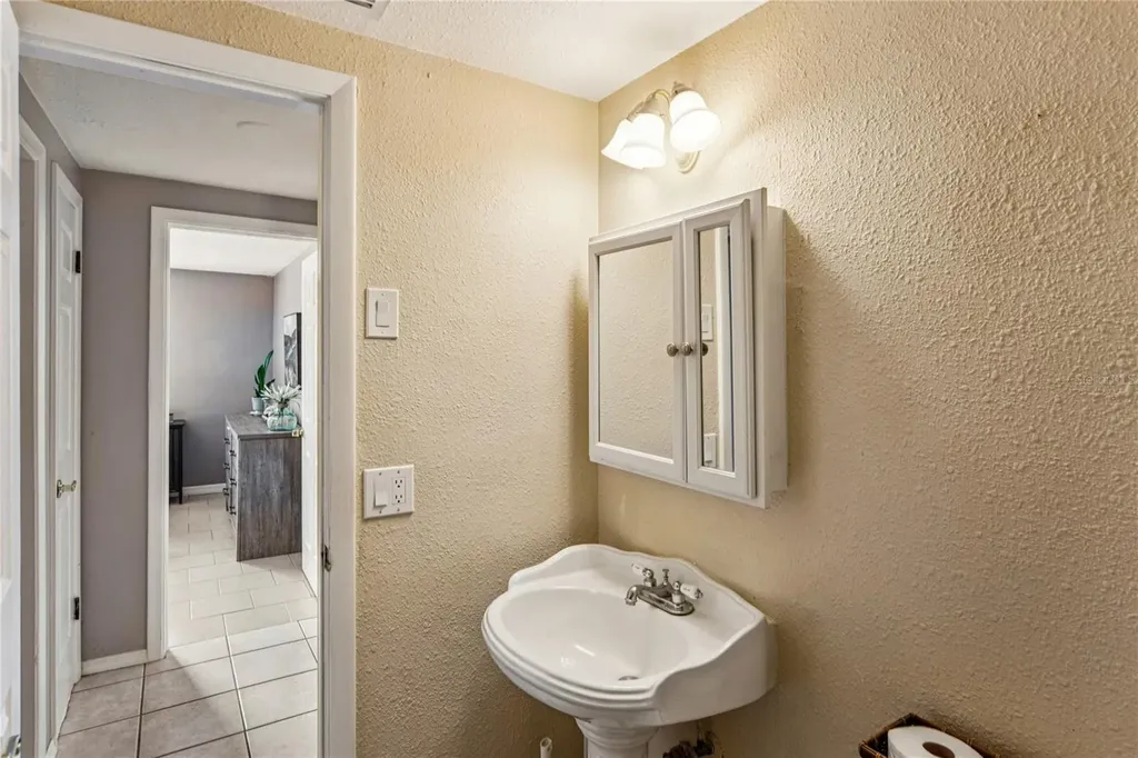 7401 Country Club Drive Hudson FL 34667