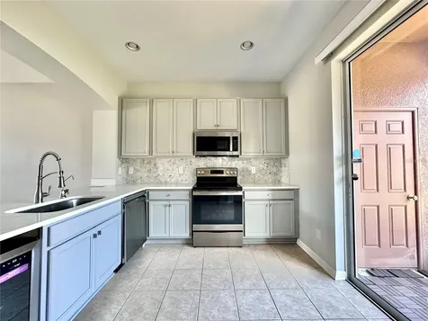 6950 Towering Spruce Drive Riverview FL 33578