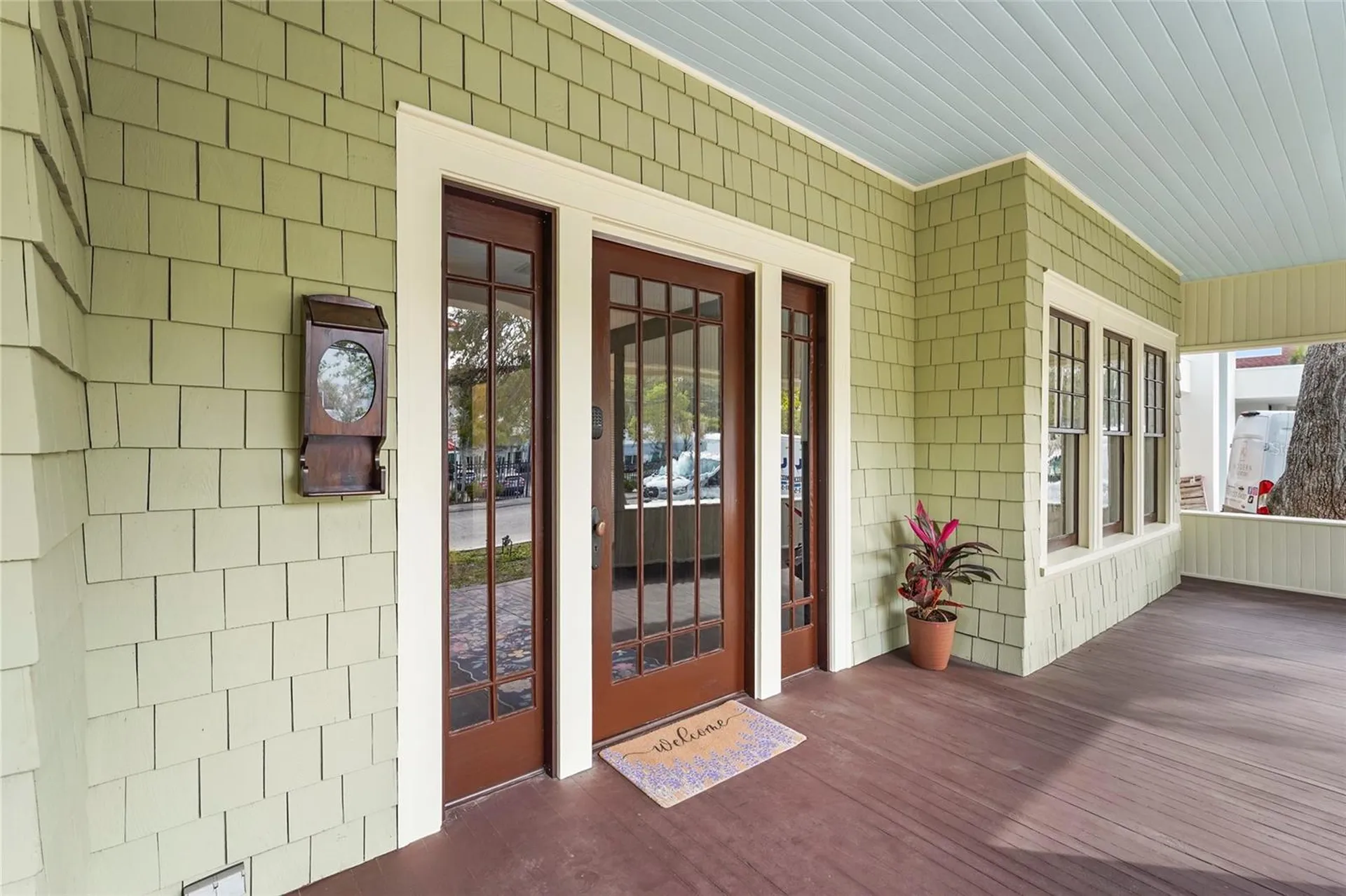 1550 3rd Avenue W Bradenton FL 34205