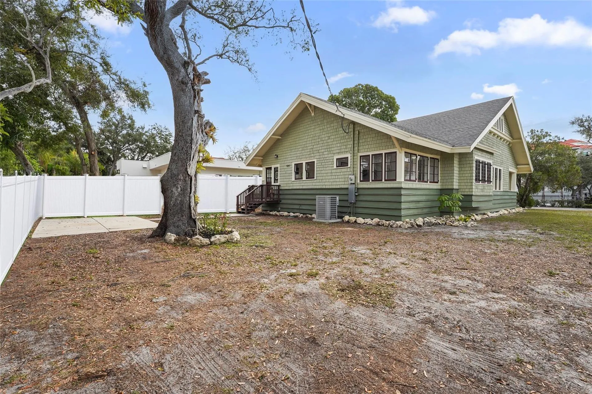 1550 3rd Avenue W Bradenton FL 34205