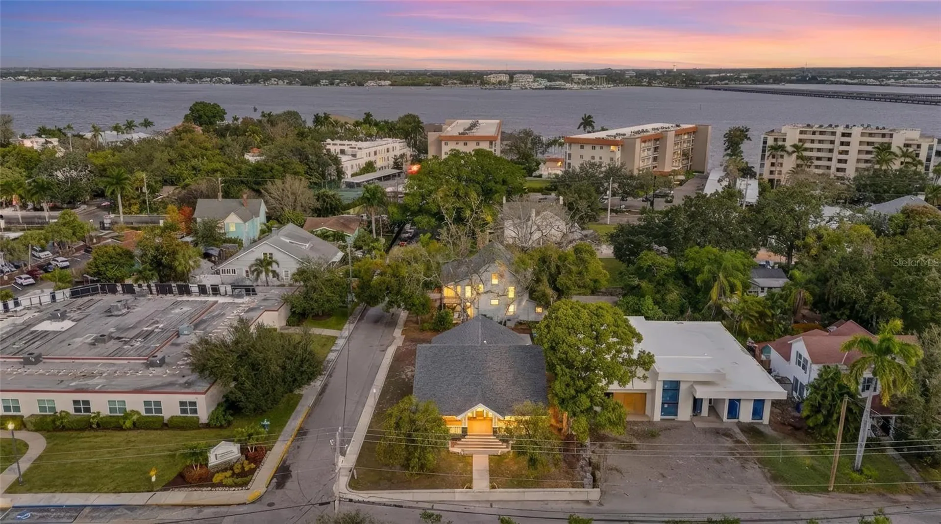 1550 3rd Avenue W Bradenton FL 34205