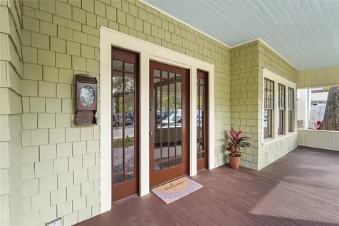 1550 3rd Avenue W Bradenton FL 34205